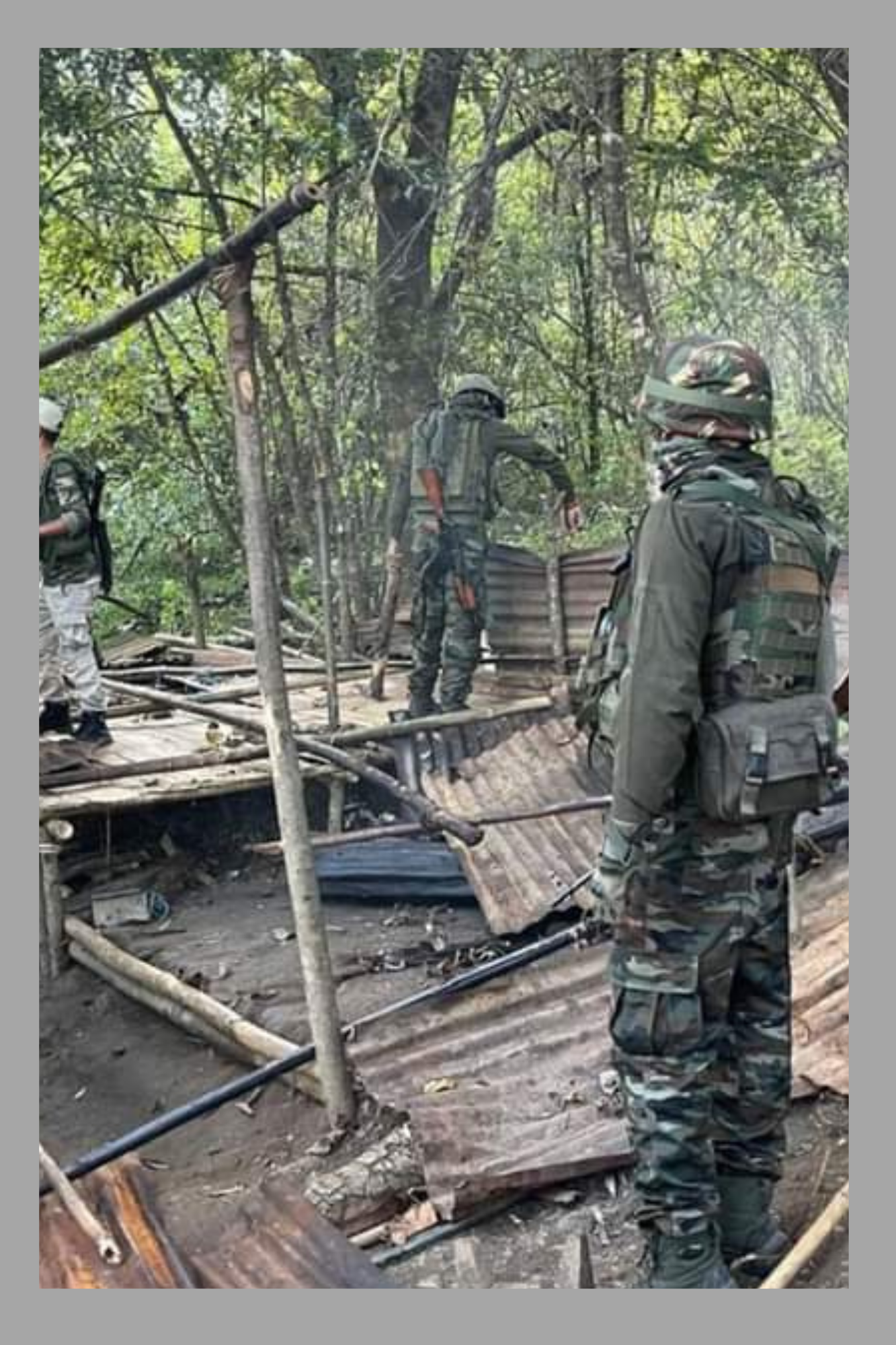 মণিপুৰত পাহাৰীয়া আৰু উপত্যকা জিলাৰ বিভিন্ন স্থানত আৰক্ষীৰ অভিযান।