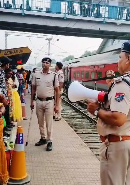 ষট উৎসৱৰ সময়ত উত্তৰ পূব সীমান্ত ৰেলৱেৰ দ্বাৰা প্রশংসনীয় পদক্ষেপ গ্ৰহণ।