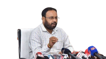 অসমত মণ্ডল আৰু দালালৰ বিৰুদ্ধে অভিযান: মাটি-বাৰীৰ কাম-কাজত দালালি বন্ধৰ সংকল্প