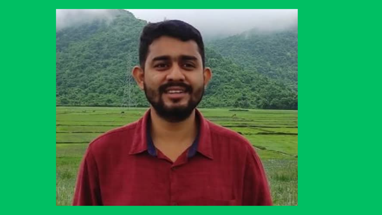 দেৱব্ৰত শইকীয়াৰ বিস্ফোৰক অভিযোগ: বিধায়ক অখিল গগৈৰ আদৰ্শ বিসৰ্জন আৰু ক্ষমতাৰ লোভ
