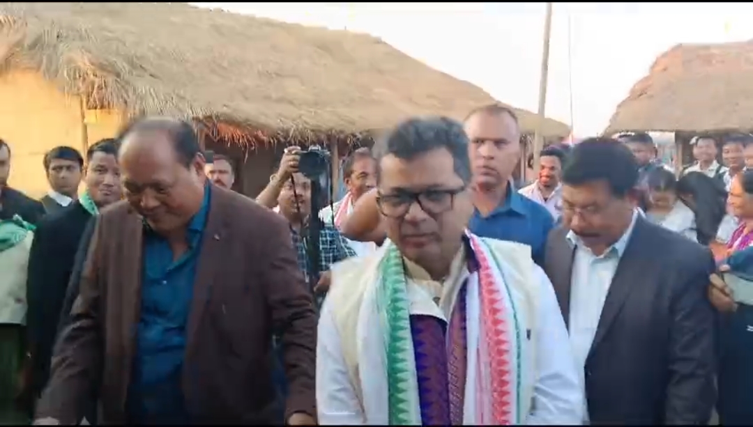 ওদালগুৰি জিলাৰ ডিমাকুছি *দৈমু নগৰৰ ৬৪ সংখ্যক বড়ো সাহিত্য সভাৰ অধিৱেশনস্থলীৰ প্ৰদৰ্শনী মুকলি*