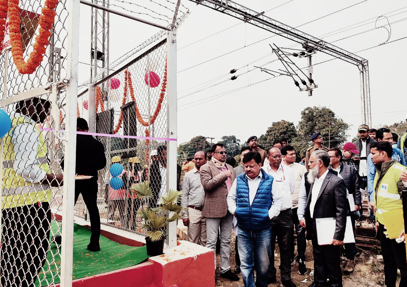 লামডিং-ডিব্ৰুগড় খণ্ডৰ ৰেলৱে বৈদ্যুতিকৰণ প্ৰায় সম্পূৰ্ণ হোৱাৰ পথত।