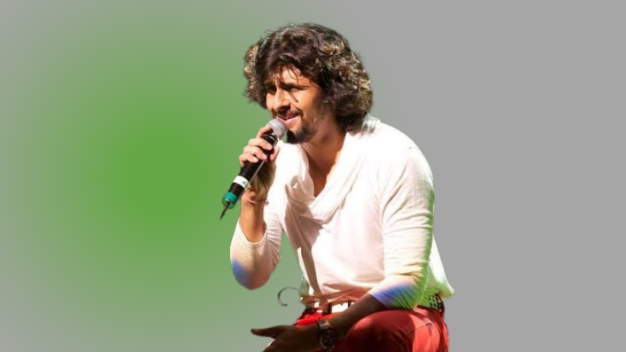 হাজাৰ হাজাৰ দৰ্শকৰ সন্মুখত ছনু নিগমৰ সৈতে ভয়ংকৰ ঘটনা!