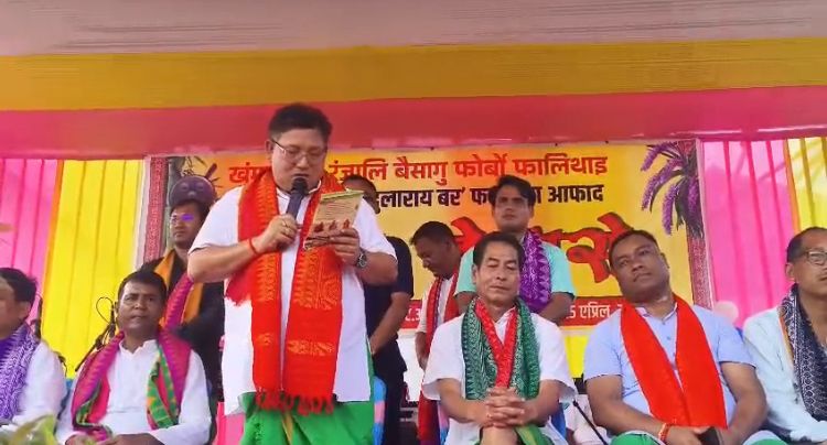 পৰ্বতঝোৰাত আদানী গ্ৰুপৰ উদ্যোগ প্ৰতিষ্ঠান স্থাপনক লৈ BTR প্ৰধান প্ৰমোদ বড়োৰ প্ৰতিক্ৰিয়া