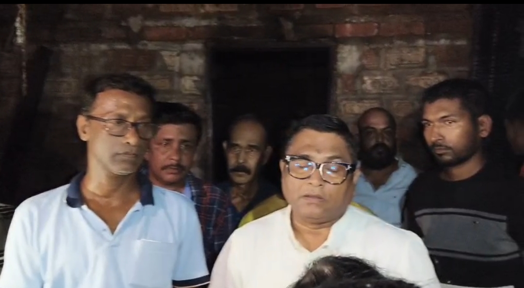 শিলচরের চানমারিতে ভয়াবহ অগ্নিকাণ্ড, নিঃস্ব ৫টি পরিবার