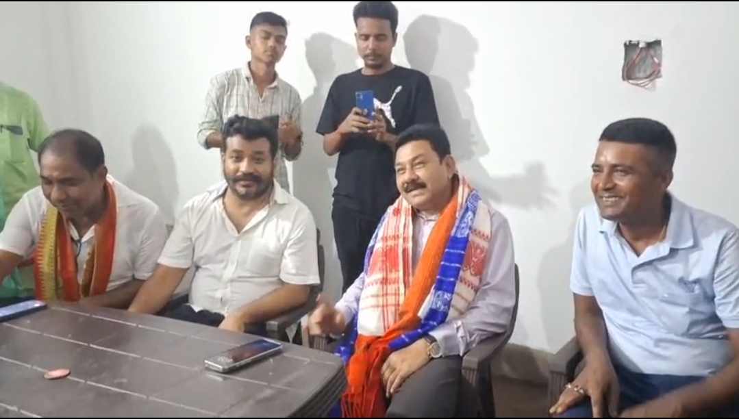 ৰোগী নোচোৱাকৈ ৰোগীজন ভাল হ’ব বুলি কোৱা ডাক্টৰ গৌৰৱ গগৈ— মন্ত্ৰী ৰঞ্জিত কুমাৰ দাস