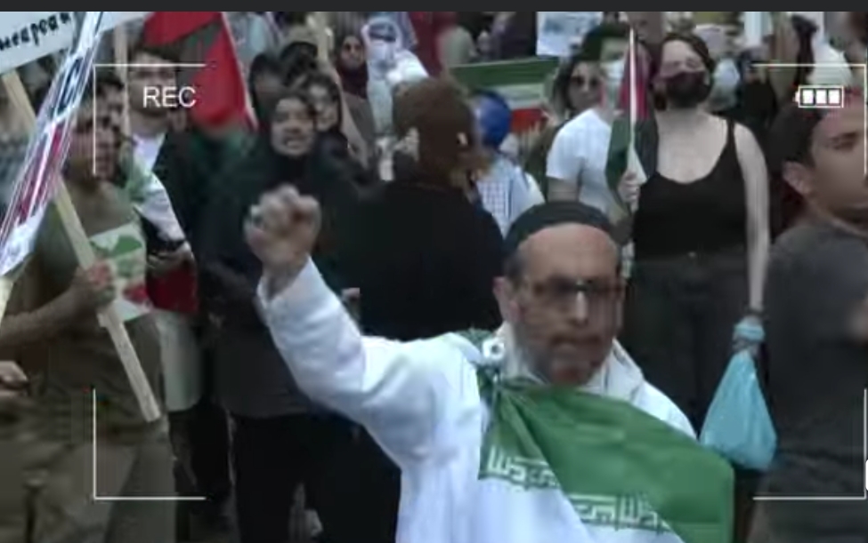 STOP BOMBING IRAN’ – Anti-US protest erupts in Canada after Trump strikes Iran’s nuclear sites including Fordow