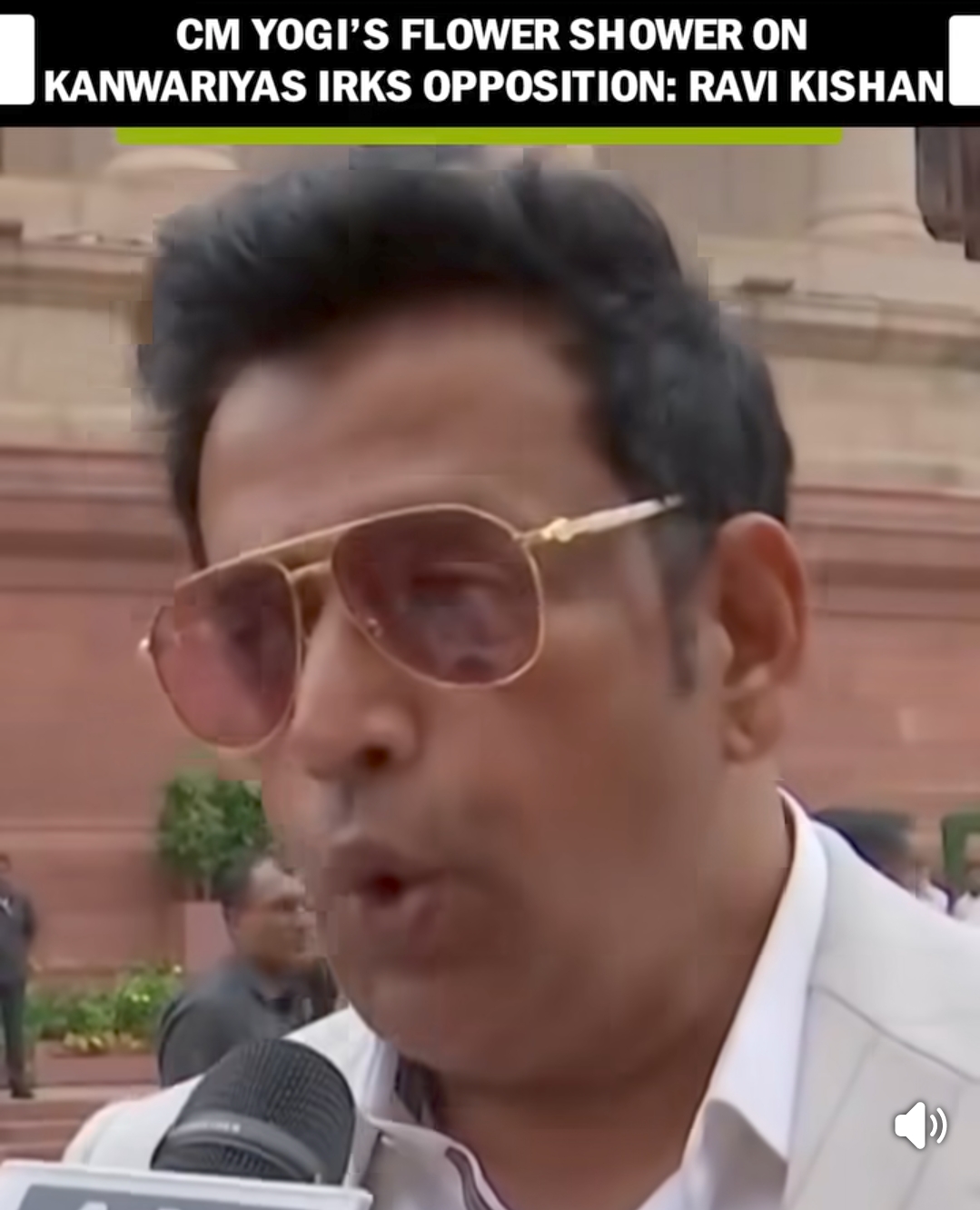 They Are in Pain”: BJP’s Ravi Kishan Mocks Opposition After CM Yogi Showers Flowers on Kanwariyas
