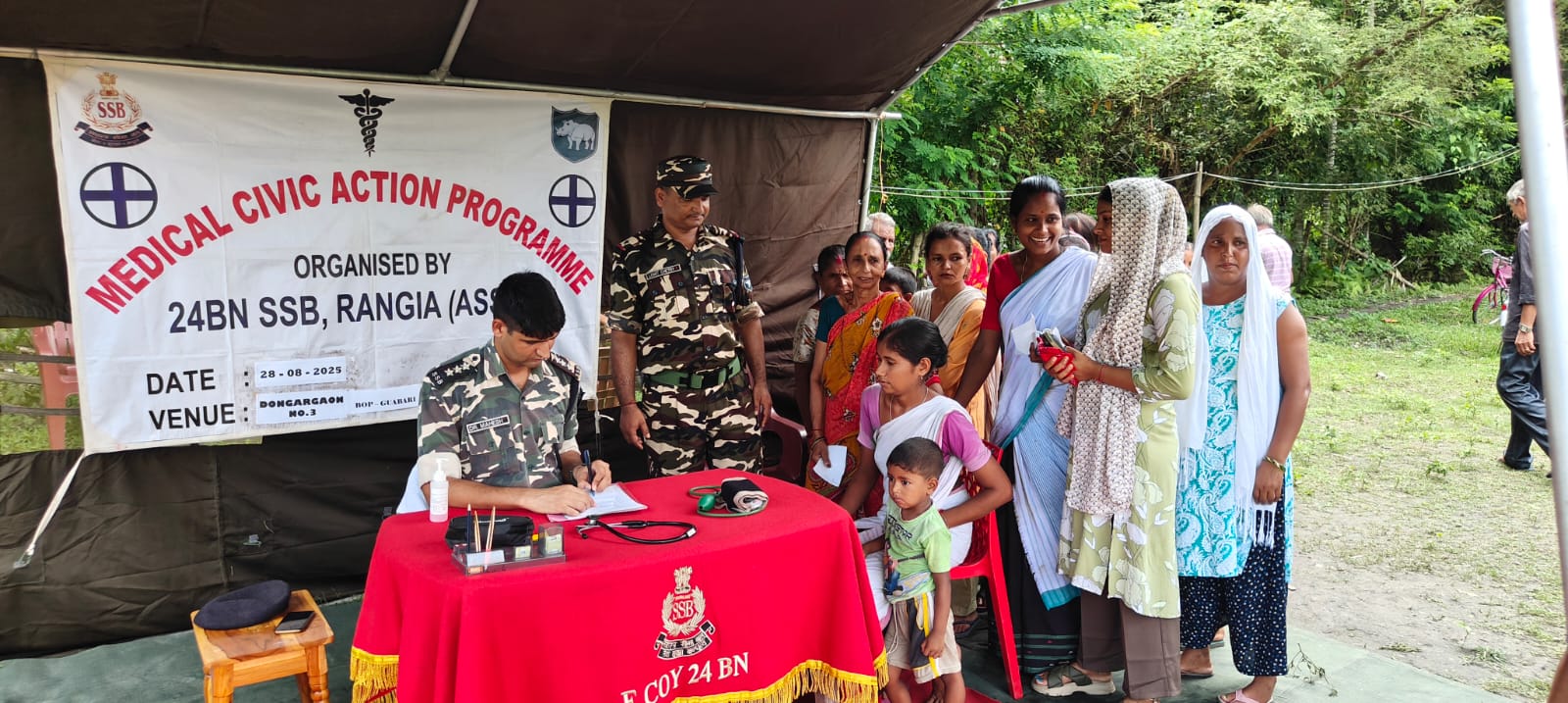 24वी बटालियन सशस्त्र सीमा बल रंगिया द्वारा लगाया गया मानव चिकित्सा शिविर*