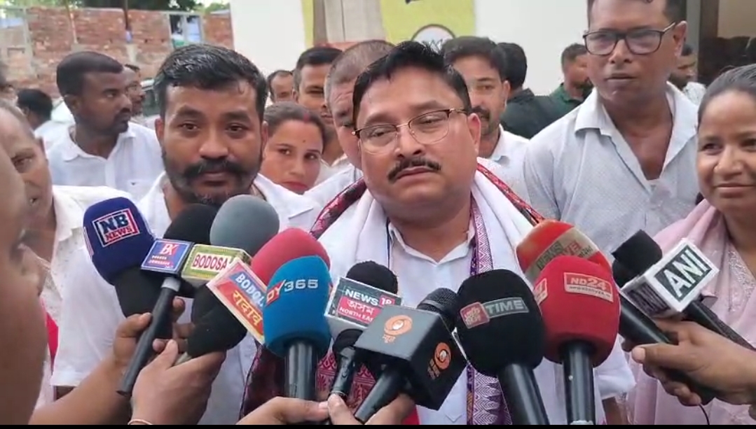 তামুলপুৰত দিলীপ শইকীয়াৰ তীব্ৰ আক্রমণ – “বিটিচিত লুণ্ঠনৰ কথা ৰাইজে নাপাহৰে”